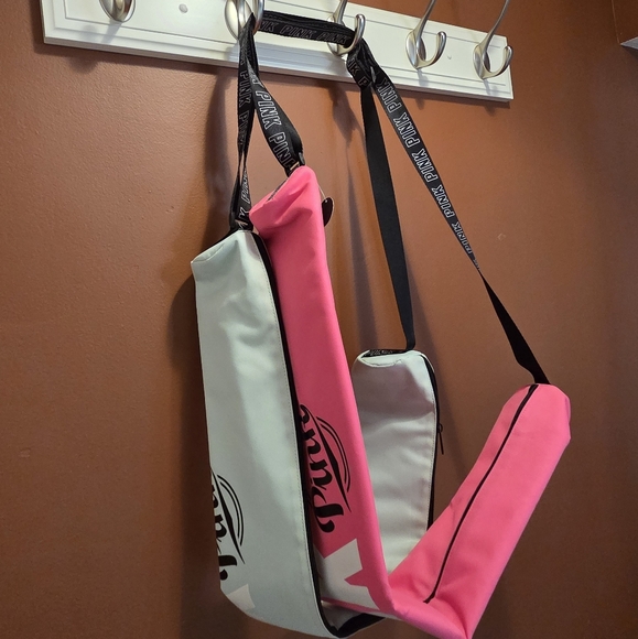 Bundle Of 2 Victoria’s Secret PINK Cooler Sling - Picture 4 of 6